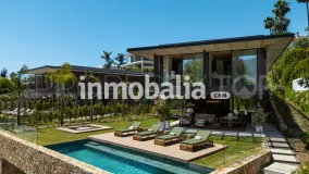 Villa for sale in La Cerquilla with 4 bedrooms