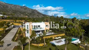 Se vende villa de 5 dormitorios en Marbella Hill Club