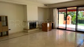 Comprar pareado con 4 dormitorios en Monte Marbella Club