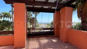Comprar pareado con 4 dormitorios en Monte Marbella Club
