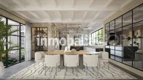 Buy plot with 6 bedrooms in Nueva Andalucia