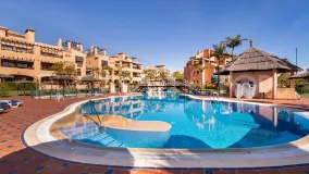Buy Hacienda del Sol 4 bedrooms apartment