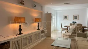 Se vende apartamento planta baja en Señorio de Marbella con 3 dormitorios