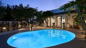 Se vende villa en El Pinillo con 5 dormitorios