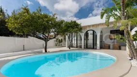 Se vende villa en El Pinillo