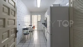 Se vende apartamento en Marbella Ciudad con 3 dormitorios