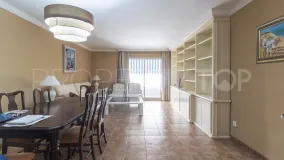 Se vende apartamento en Marbella Ciudad con 3 dormitorios