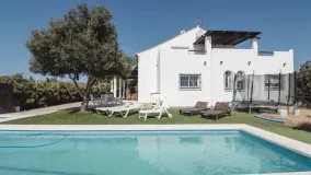 Villa in Estepona for sale