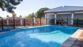 Estepona villa for sale