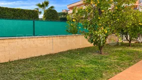 Ground floor apartment with 3 bedrooms for sale in Las Joyas