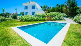 Se vende villa con 4 dormitorios en La Mairena