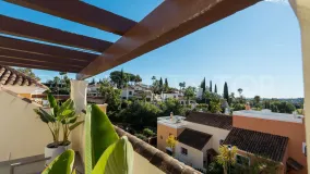 Adosado con 4 dormitorios en venta en Los Naranjos Golf