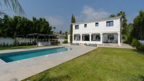 Las Brisas, villa con 6 dormitorios en venta