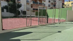 Buy Estepona penthouse with 4 bedrooms