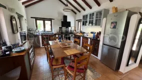 Se vende villa de 4 dormitorios en Finca Cortesin
