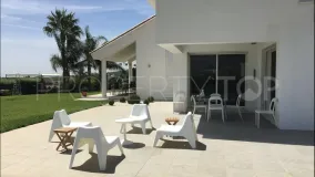6 bedrooms villa in Manilva for sale