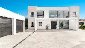 Villa in El Madroñal for sale