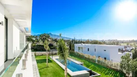 6 bedrooms Paraiso Alto villa for sale