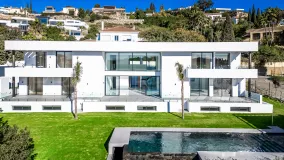 6 bedrooms Paraiso Alto villa for sale