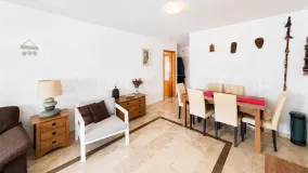 Apartamento en venta con 3 dormitorios en Manilva