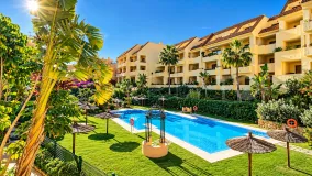 Ático de 2 dormitorios a la venta en Duquesa Village