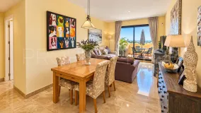 Ático de 2 dormitorios a la venta en Duquesa Village