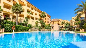 Ático de 2 dormitorios a la venta en Duquesa Village