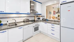 For sale ground floor apartment in Duquesa Suites