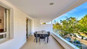 For sale apartment with 3 bedrooms in San Pedro Playa