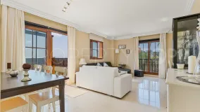 For sale Benahavis apartment with 2 bedrooms