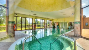 For sale Benahavis apartment with 2 bedrooms