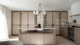 4 bedrooms Nueva Andalucia villa for sale
