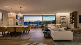 For sale duplex penthouse in Marbella East