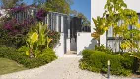 For sale Nueva Andalucia 4 bedrooms town house