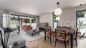 4 bedrooms villa for sale in Calahonda