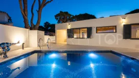 4 bedrooms villa for sale in Calahonda