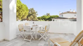 For sale apartment in Elviria with 3 bedrooms