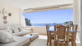 Se vende apartamento con 3 dormitorios en New Golden Mile