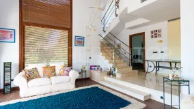 Villa a la venta con 4 dormitorios en Seghers