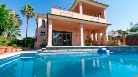 Villa a la venta con 4 dormitorios en Seghers