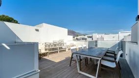 For sale town house in Seghers with 3 bedrooms