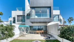 For sale town house in Seghers with 3 bedrooms