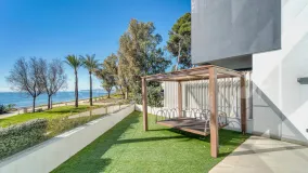 Town house for sale in The Island