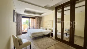 For sale Estepona penthouse with 2 bedrooms