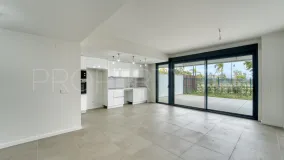 For sale ground floor apartment with 2 bedrooms in Torremolinos