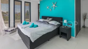 Villa a la venta de 6 dormitorios en Los Flamingos