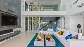 Villa a la venta de 6 dormitorios en Los Flamingos