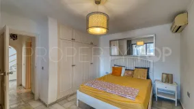 For sale villa in Nueva Andalucia with 4 bedrooms