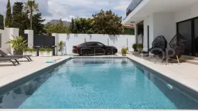 For sale villa in Benalmadena