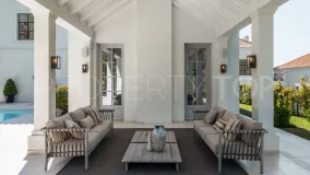 Nueva Andalucia 4 bedrooms villa for sale